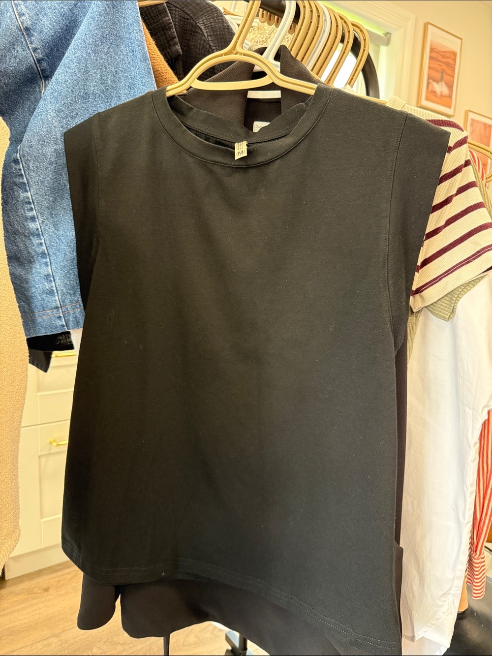 Black Sleeveless Tank Top